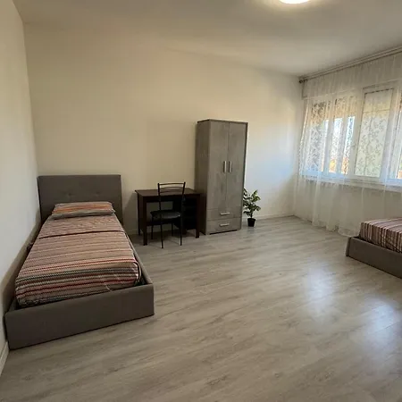 Hostal Ostello Piovese